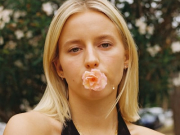 /